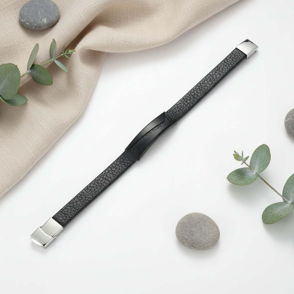 Magán: minimalist leather bracelet Women’s Microfiber Leather Bracelet